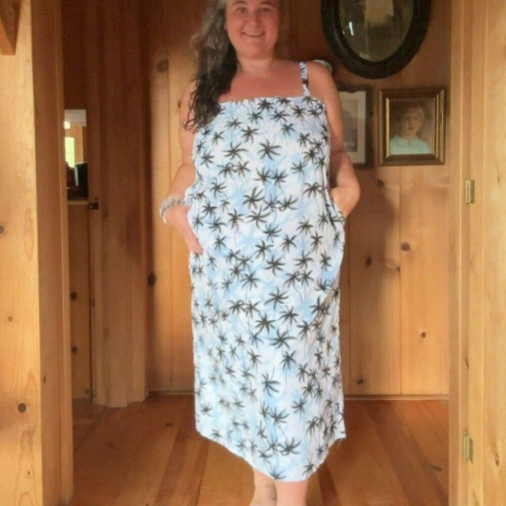 womans Active Floral Print Spaghetti Strap Midi Sundress Blue & White size XL